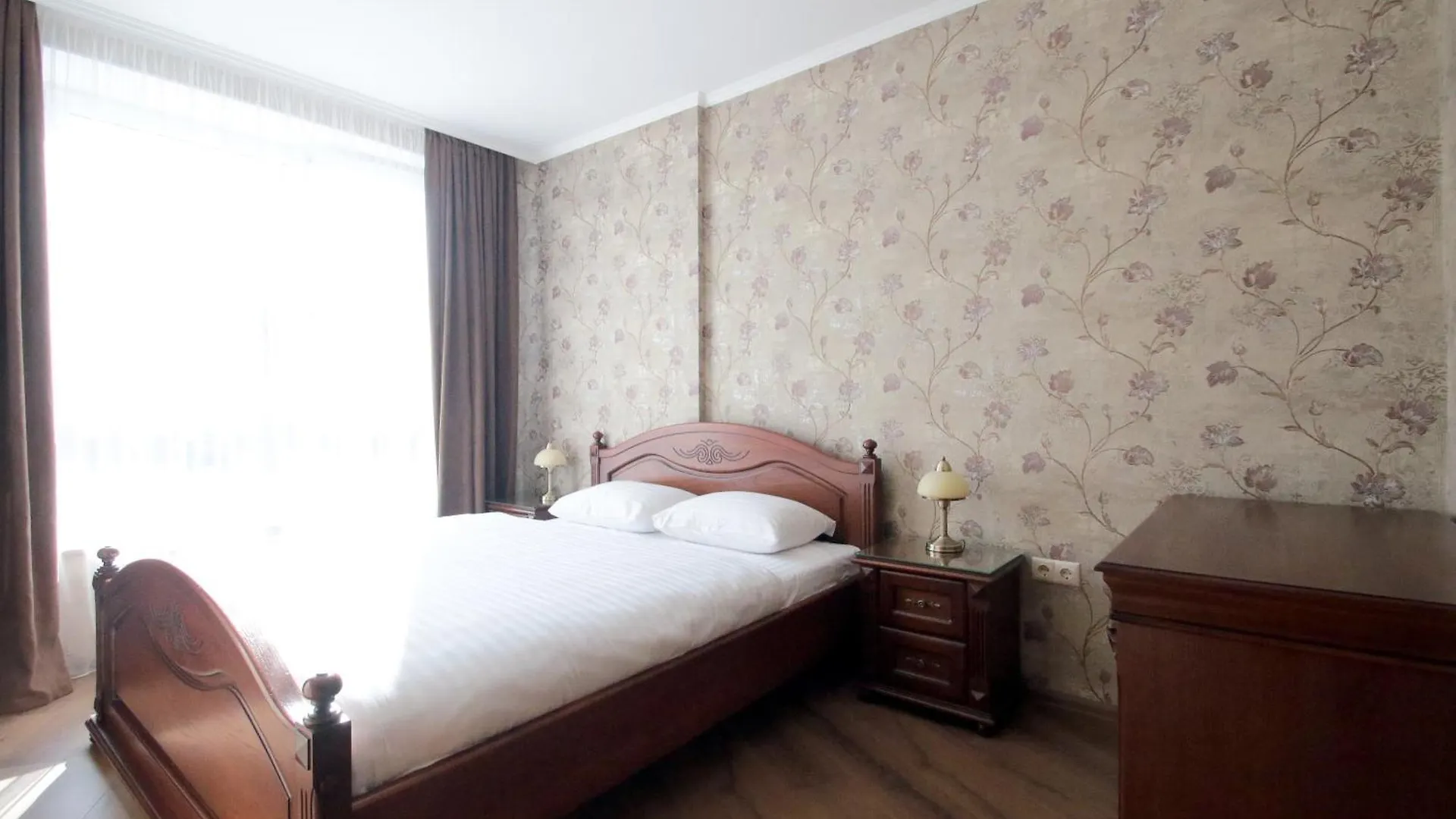 Apartments Old City 리비프